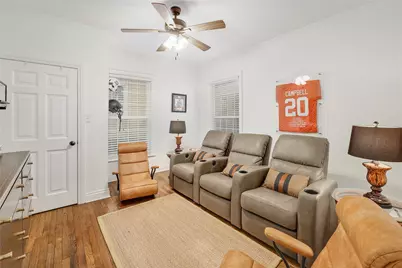 1709 Mohle Drive, Austin, TX 78703 - Photo 21