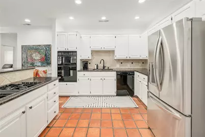 1709 Mohle Drive, Austin, TX 78703 - Photo 9