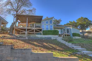 1518 Lakeside Dr W, Canyon Lake, TX 78133 - Photo 3