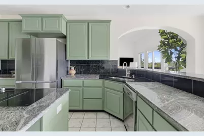 1015 Sunset Canyon Drive N, Dripping Springs, TX 78620 - Photo 17