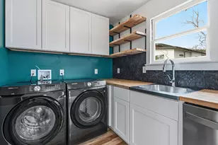 1148 Gunter St, Austin, TX 78721 - Photo 7