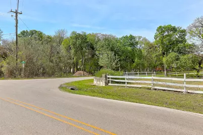 10600 Slaughter Creek Drive, Austin, TX 78748 - Photo 7