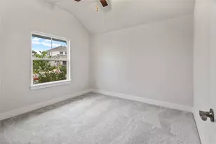 422 Sitlington Ln, Austin, TX 78738 - Photo 17