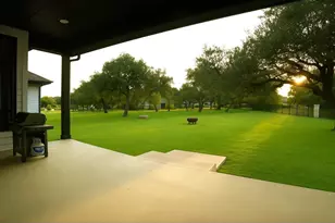 120 Woodland Hills Dr, Georgetown, TX 78633 - Photo 3