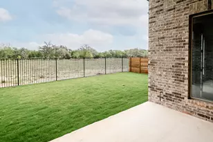 242 Melody Rd, Lockhart, TX 78644 - Photo 19
