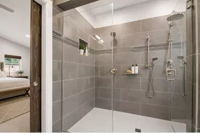 1142 Lost Creek Boulevard #12, Austin, TX 78746 - Photo 19