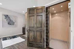 1142 Lost Creek Blvd, Austin, TX 78746 - Photo 9
