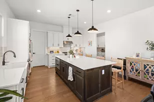 202 Smoke Tree Cir, Dripping Springs, TX 78620 - Photo 15