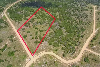 140 Longview Lane, San Saba, TX 76877 - Photo 9