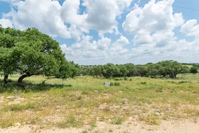 140 Longview Lane, San Saba, TX 76877 - Photo 7