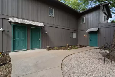 608 Franklin Boulevard, Austin, TX 78751 - Photo 3