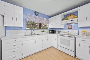 20926 W Lakeshore Dr, Spicewood, TX 78669 - Photo 13