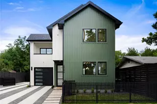 3204 Lyons Rd, Austin, TX 78702 - Photo 1