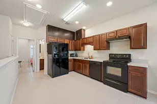4323 Stromquist St, Austin, TX 78723 - Photo 9