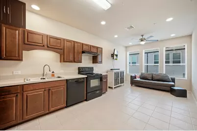 4323 Stromquist Street, Austin, TX 78723 - Photo 11