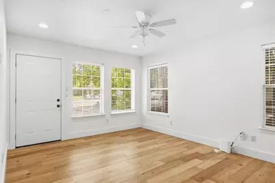 6802 Villita Avenida Street, Austin, TX 78741 - Photo 5