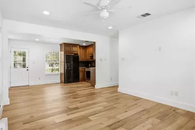 6802 Villita Avenida Street, Austin, TX 78741 - Photo 11