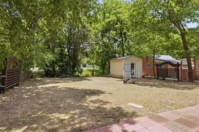 6802 Villita Avenida Street, Austin, TX 78741 - Photo 39