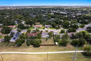 1700 Deep Wood Dr, Round Rock, TX 78681 - Photo 39