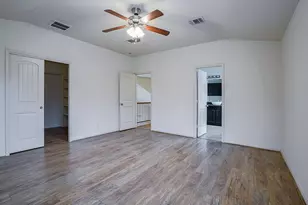 10837 Worn Sole Dr, Austin, TX 78754 - Photo 13