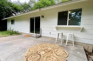 6109 Glen Meadow Dr, Austin, TX 78745 - Photo 9