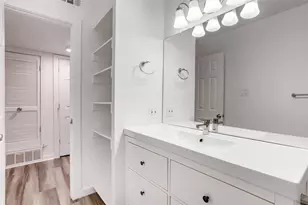 7945 Gault St, Austin, TX 78757 - Photo 13