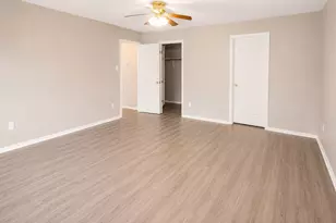 210 Lucky Clover Ln, Hutto, TX 78634 - Photo 5