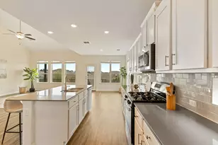 607 Allende Bend, Austin, TX 78652 - Photo 9