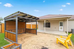 229 J E Brown Ln, Jarrell, TX 76537 - Photo 21