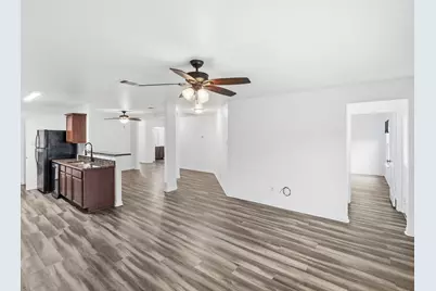 229 J E Brown Lane, Jarrell, TX 76537 - Photo 9