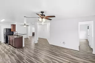 229 J E Brown Ln, Jarrell, TX 76537 - Photo 9