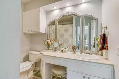 6600 Valleyside Road #B8, Austin, TX 78731 - Photo 11