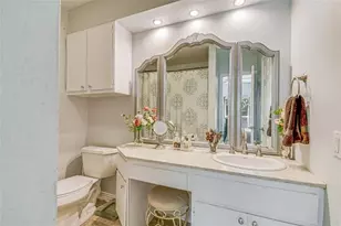 6600 Valleyside Rd, Austin, TX 78731 - Photo 11