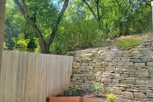 6600 Valleyside Rd, Austin, TX 78731 - Photo 17