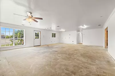 205 E Myrtle Lane, Liberty Hill, TX 78642 - Photo 19