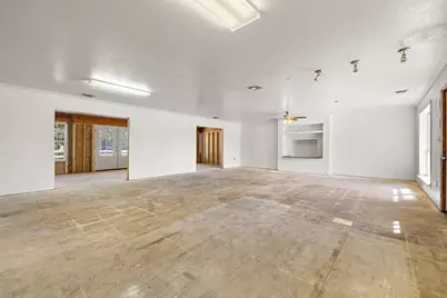 205 E Myrtle Lane, Liberty Hill, TX 78642 - Photo 21