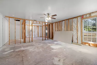 205 E Myrtle Lane, Liberty Hill, TX 78642 - Photo 29