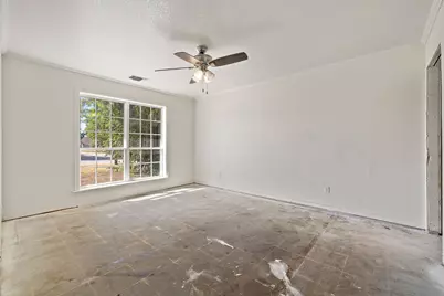 205 E Myrtle Lane, Liberty Hill, TX 78642 - Photo 37