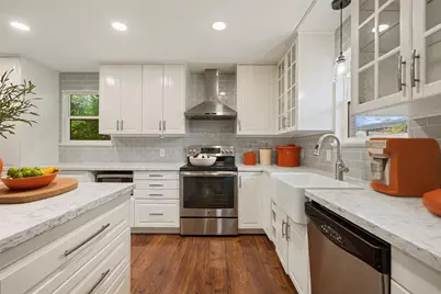 4602 Frontier Trail, Austin, TX 78745 - Photo 7