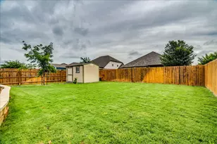 610 Stonewood Ln, Buda, TX 78610 - Photo 35