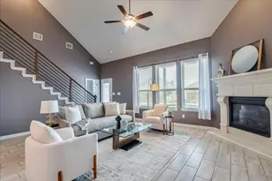 610 Stonewood Ln, Buda, TX 78610 - Photo 11