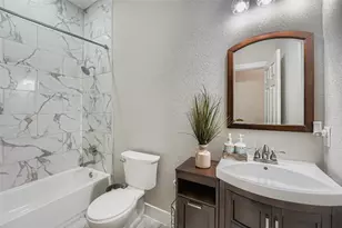 149 Arosa Dr, Elgin, TX 78621 - Photo 11