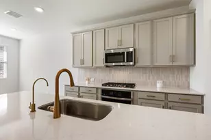 206 Crater Lk Dr, Dripping Springs, TX 78620 - Photo 17