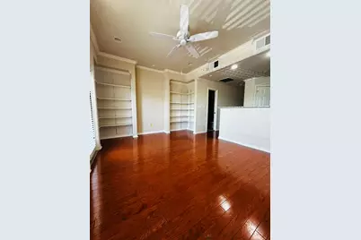 305 E 31 Street #4, Austin, TX 78705 - Photo 13