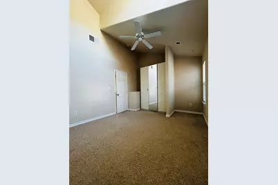 305 E 31 Street #4, Austin, TX 78705 - Photo 23