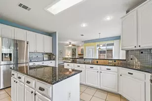 13353 Amasia Dr, Austin, TX 78729 - Photo 15