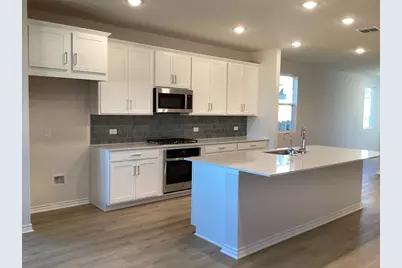 125 Clover Bend, Liberty Hill, TX 78642 - Photo 9