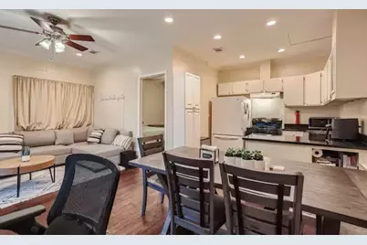 8605 Rock Wood Lane #B, Austin, TX 78757 - Photo 7