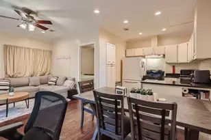 8605 Rockwood Ln, Austin, TX 78757 - Photo 7