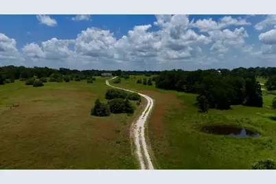 1611 W Fm 696, Lexington, TX 78947 - Photo 25